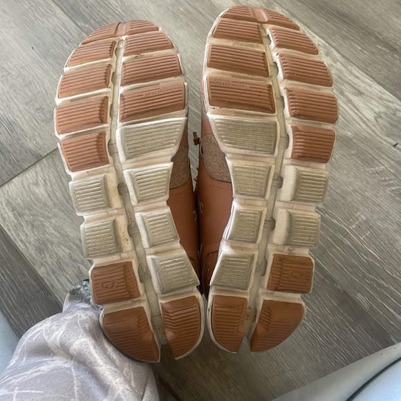 On Running Women's Athletic Shoes in Pink and Tan - Picture 3 of 4